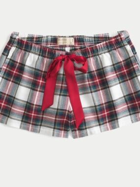 NEW women's HOLLISTER holiday vault satin tie flannel shorts MEDIUM *sold out*